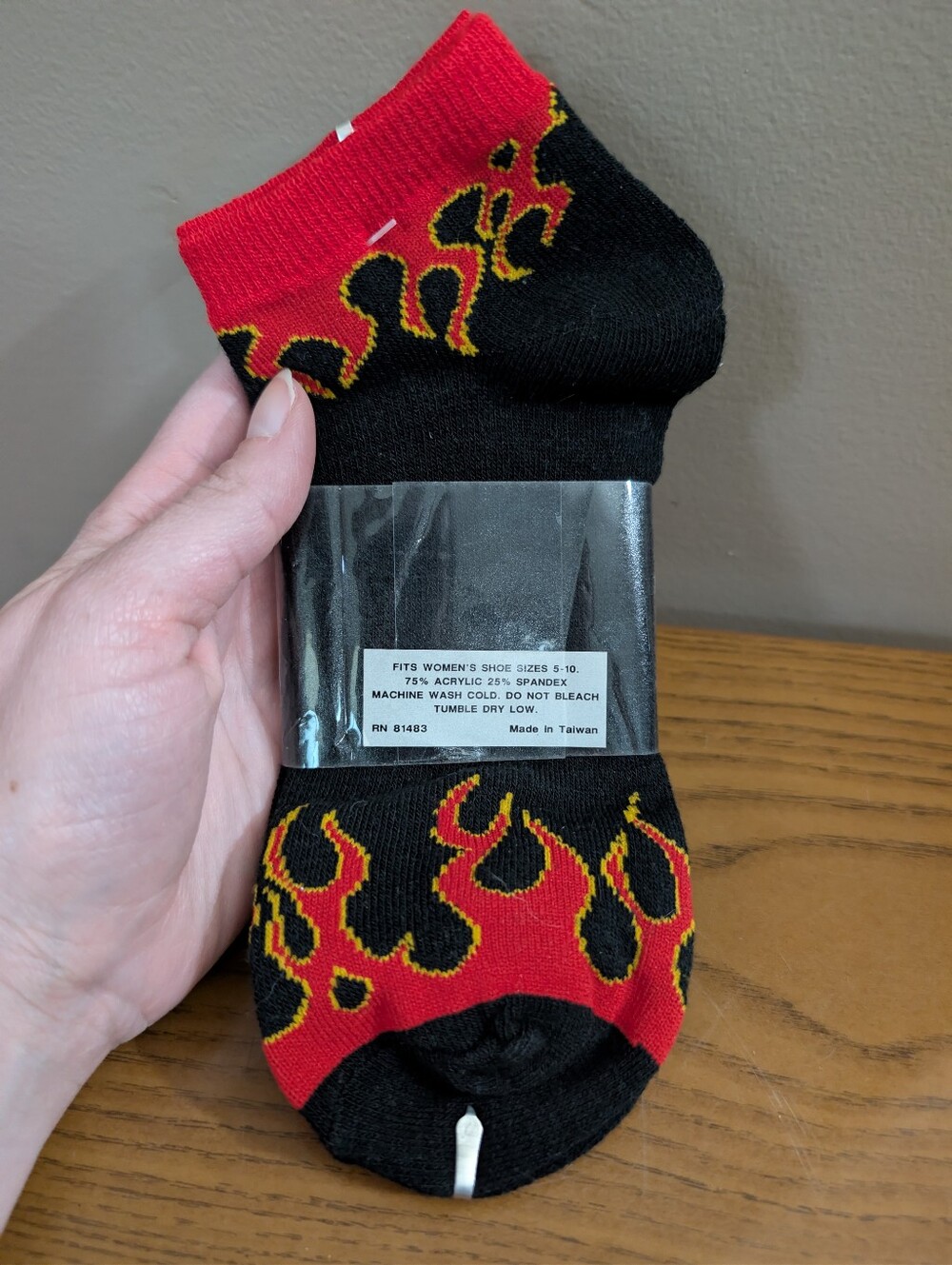 Fashion Bug Y2K Flame Socks - Picture 2 of 2
